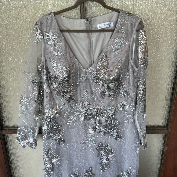 Mac Duggal EMBELLISHED V NECK ILLUSION LONG SLEEVE GOWN size 16 $698 - Picture 6 of 16